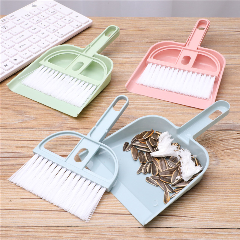 1 Zestaw Mini Szczotka i Szufe – Desk Setup Clean recenzja i cena
